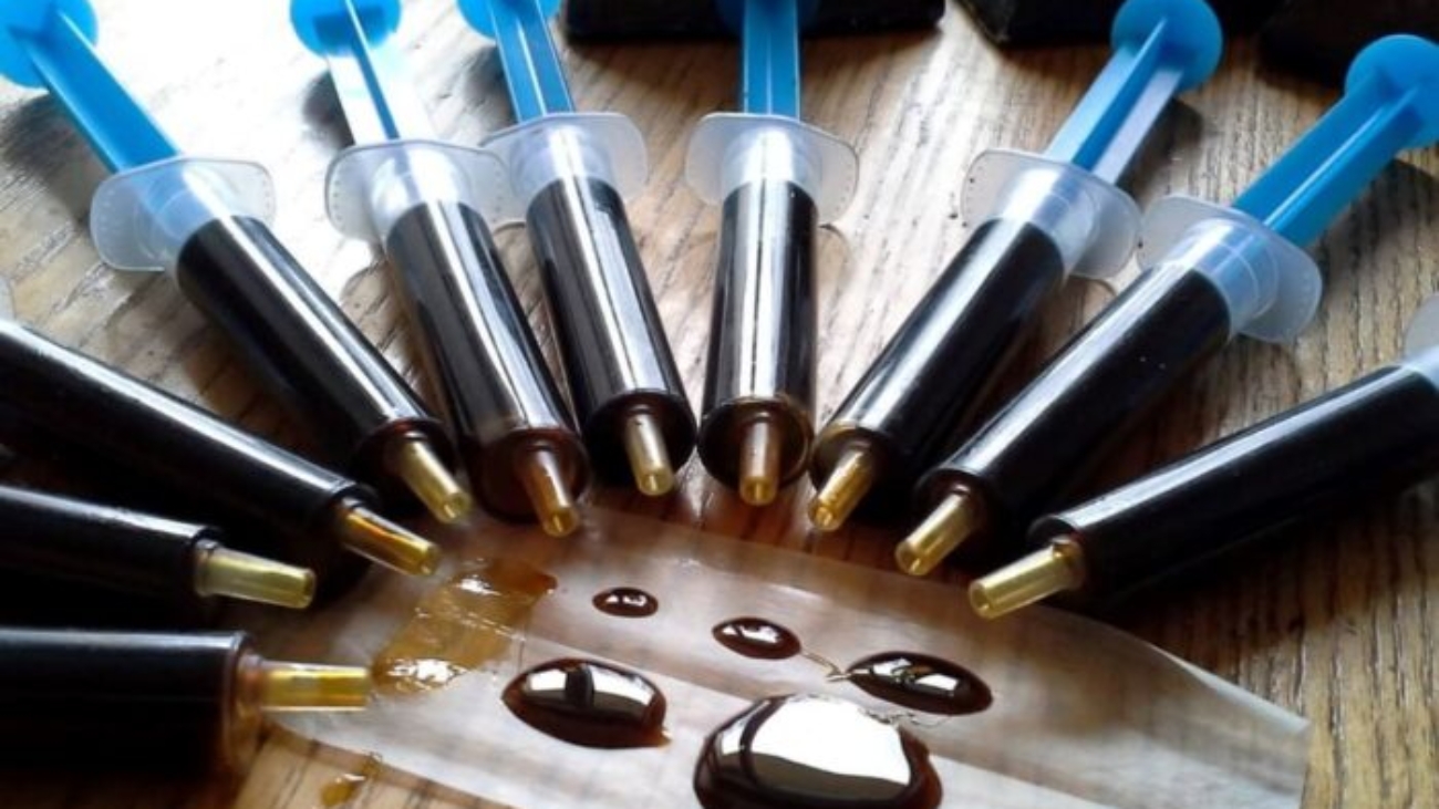 Latest 2026 Research on Cannabis Oil and Cancer: What Studies Say About THC and Tumor Effects